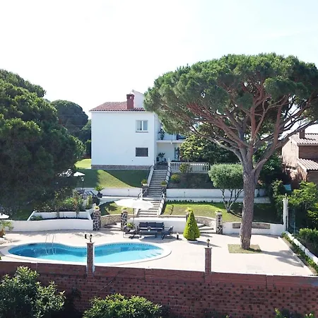 Сasa de vacaciones House With Panoramic View And Large Swimming Pool *